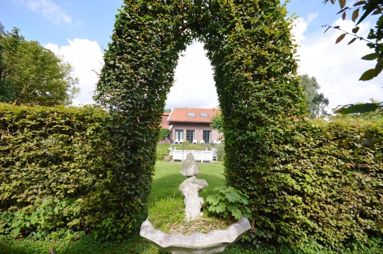 Wake Up Call Bed & Breakfast Westbroek 외부 사진